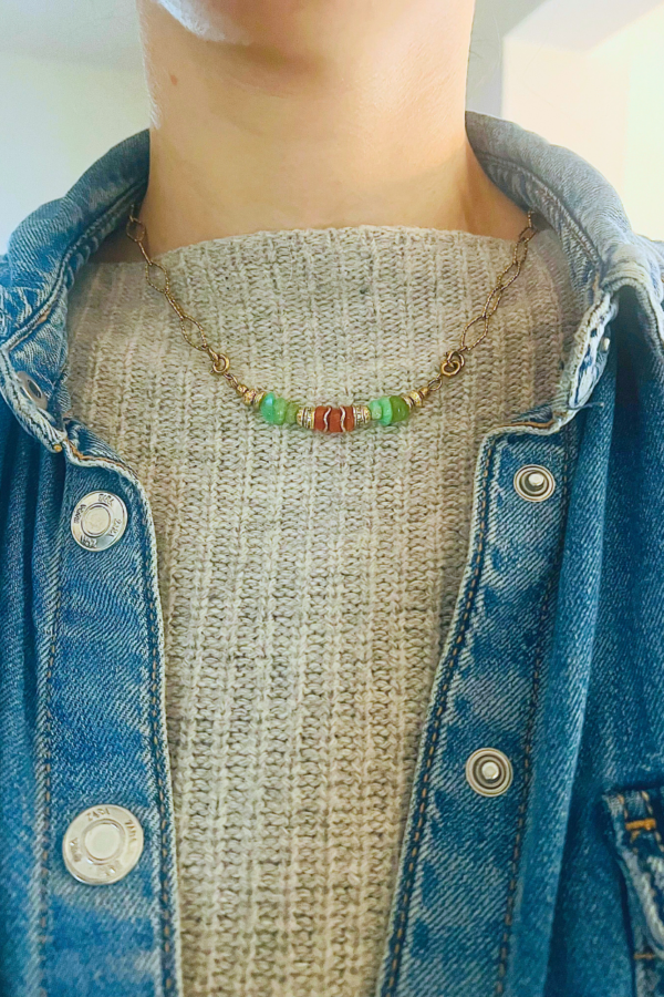 Mini-bijou MADA collier chaîne en acier inoxydable diamantée maille losanges.