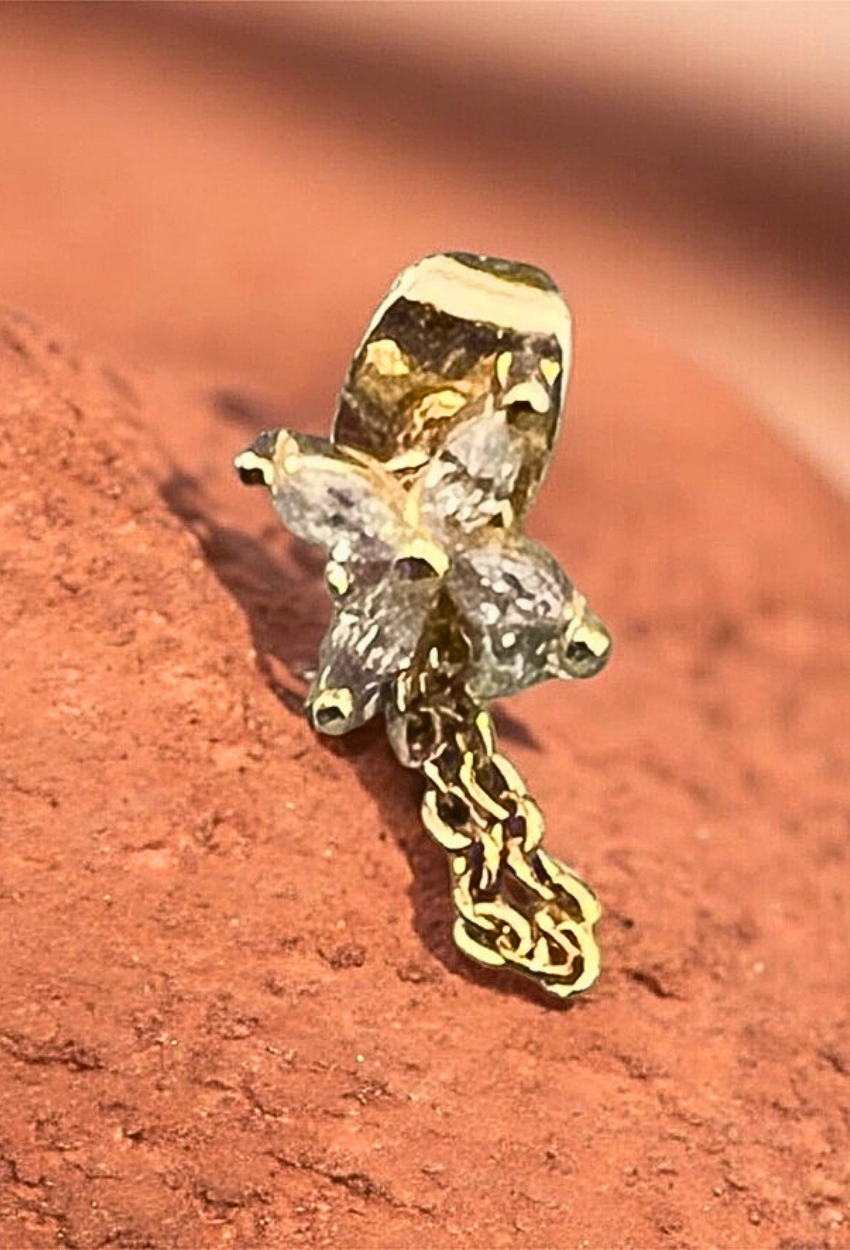 mignardise fleur chaînette