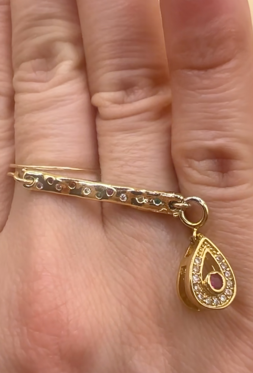RA'I_GF_maxi_charm_goutte